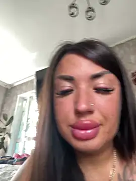 RuslanaXX online show from July 18, 2026, 5:22 am