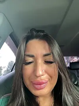 RuslanaXX online show from July 26, 2026, 6:32 am