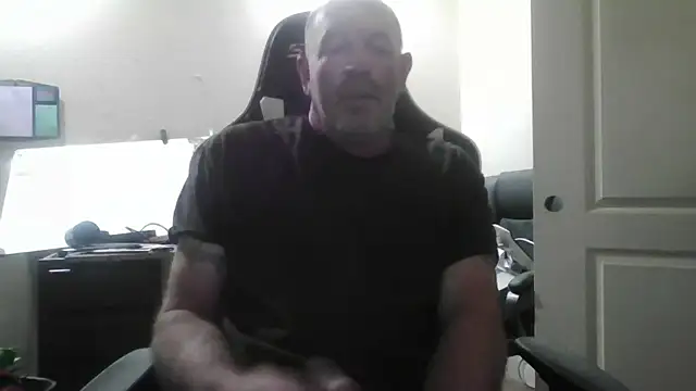 TXCowboy420 online show from August 5, 2026, 9:50 pm