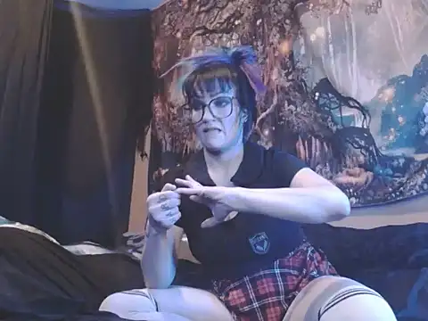 Snapshot of HighCityHoney chatting on February 16, 2025, 4:53 pm HighCityHoney online show from February 16, 2025, 4:53 pm