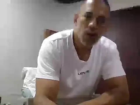 jackbigcock11 online show from December 15, 2025, 6:17 am