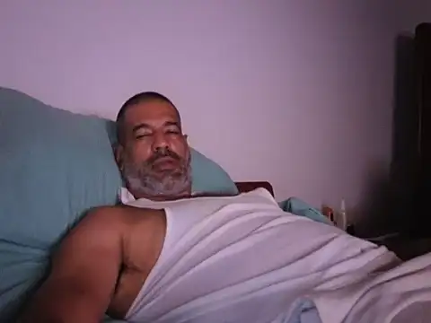 jackbigcock11 online show from April 27, 2026, 4:43 am