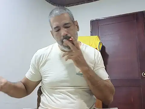 jackbigcock11 online show from June 25, 2026, 12:42 pm