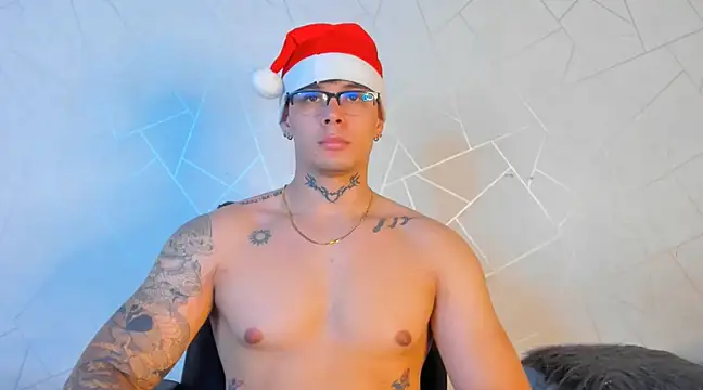 Snapshot of NoahhBrown chatting on December 2, 2024, 12:52 am NoahhBrown online show from December 2, 2024, 12:52 am