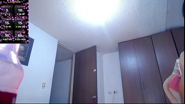 Nikoll Dirty online show from March 12, 2025, 7:35 am