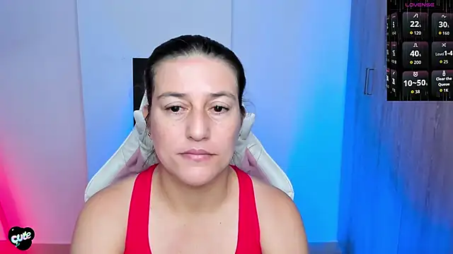 Snapshot of Saskyaa chatting on February 11, 2026, 2:11 pm Saskyaa online show from February 11, 2026, 2:11 pm