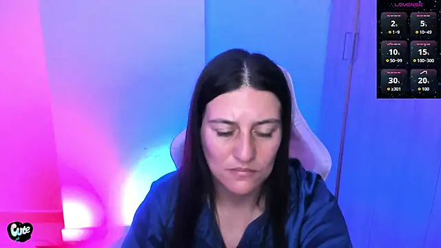 Saskyaa online show from June 15, 2026, 2:36 am