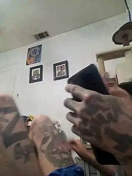 LongDickZee562 online show from November 26, 2025, 10:00 pm