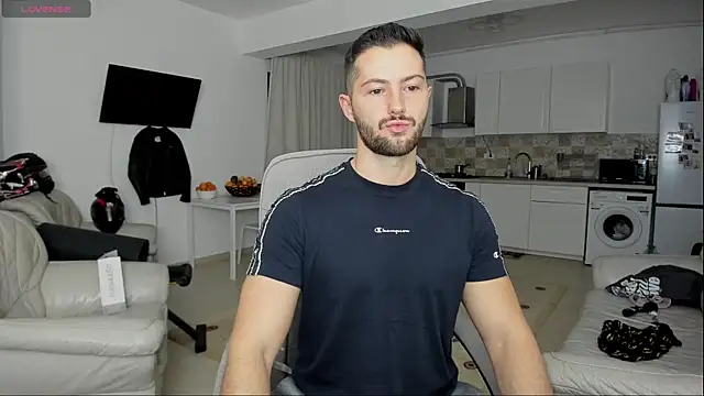 ZackFraser online show from December 4, 2024, 5:16 am