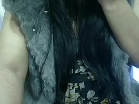 Naughty-Jiya online show from January 5, 2025, 7:49 pm