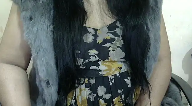 Naughty-Jiya online show from January 23, 2025, 2:17 pm