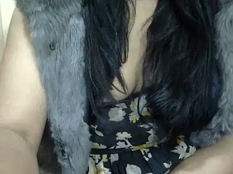 Naughty-Jiya online show from March 5, 2025, 8:43 am