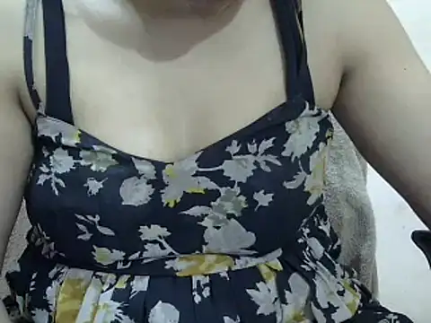 Naughty-Jiya online show from March 18, 2025, 7:52 am