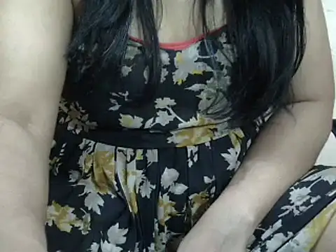 Naughty-Jiya online show from March 21, 2025, 1:23 pm