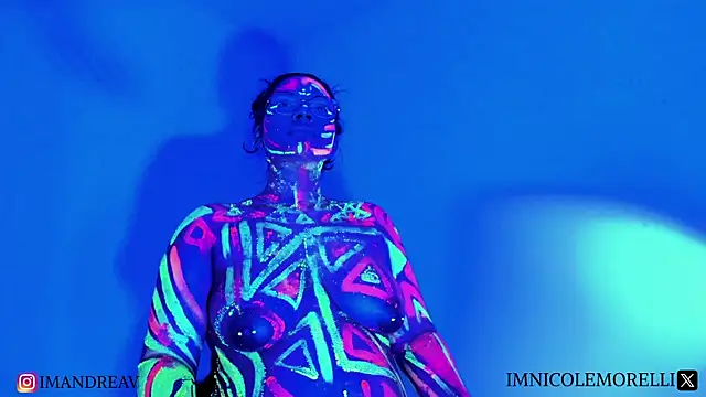 Nicolemorelli2 online show from January 16, 2025, 1:06 am