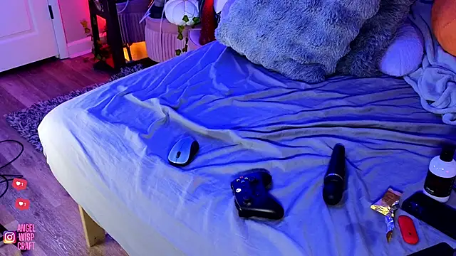 Snapshot of Angel-Lewd-Cake chatting on February 16, 2025, 9:37 am Angel-Lewd-Cake online show from February 16, 2025, 9:37 am