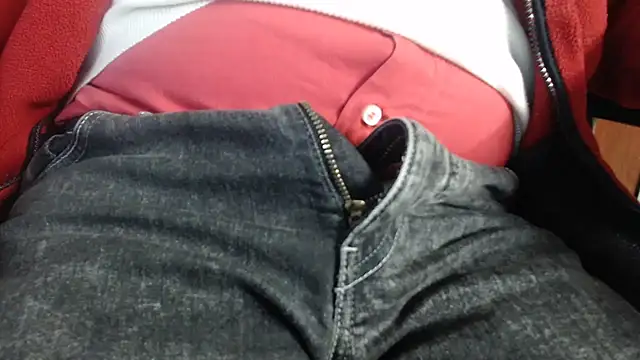 smoothandtiny online show from January 6, 2025, 8:14 am