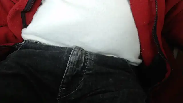 smoothandtiny online show from January 14, 2025, 4:08 pm