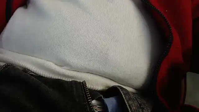 smoothandtiny online show from January 16, 2025, 6:16 pm