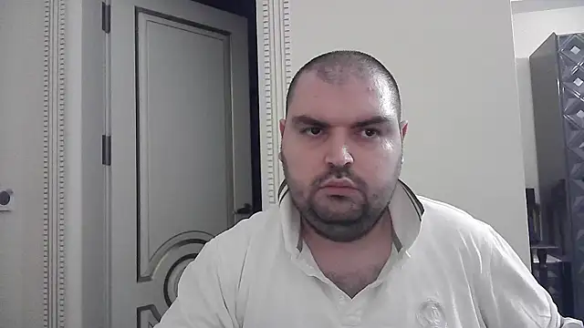 KIZLAZIMYaa online show from February 14, 2026, 2:58 pm