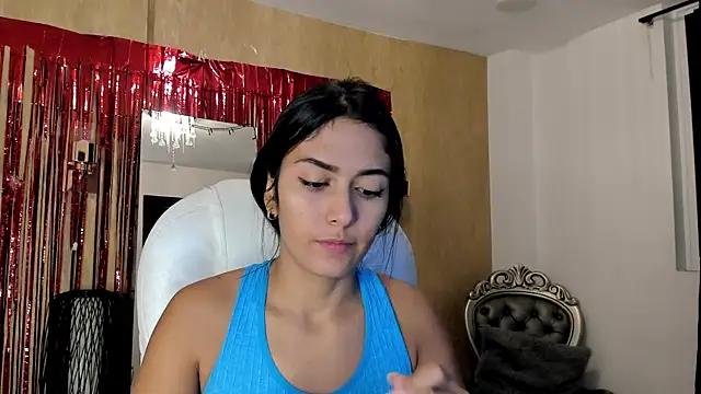 Snapshot of your_khloe chatting on January 10, 2025, 12:47 pm your khloe online show from January 10, 2025, 12:47 pm