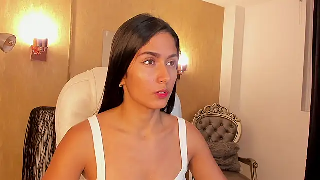 Snapshot of your_khloe chatting on February 22, 2025, 1:57 pm your khloe online show from February 22, 2025, 1:57 pm