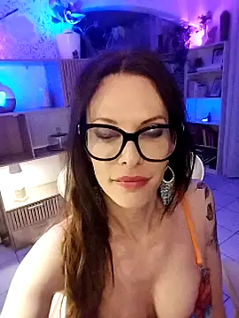 Luna Kitanna online show from March 22, 2025, 12:39 am