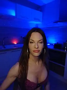 Luna Kitanna online show from May 20, 2026, 8:59 pm