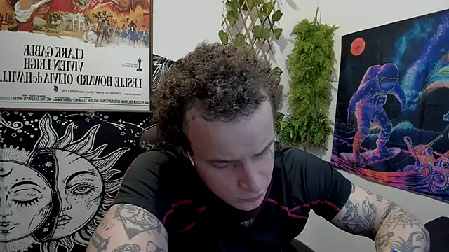 layneinchains online show from March 9, 2025, 9:25 pm