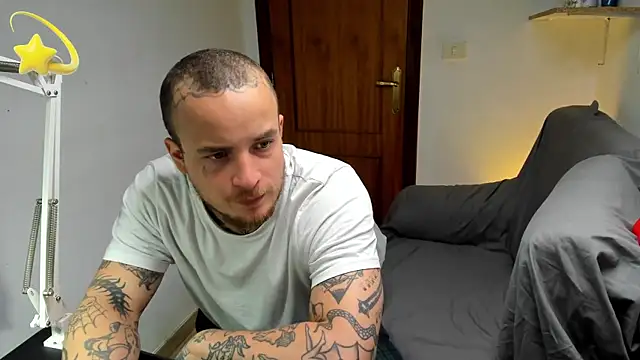 layneinchains online show from July 19, 2026, 2:32 pm