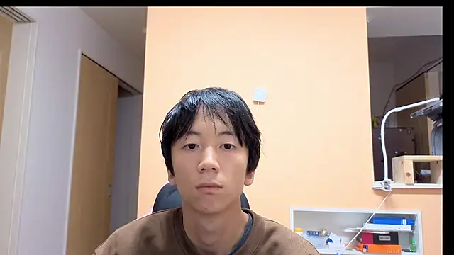 Snapshot of freeeeeessssss111 chatting on October 27, 2025, 7:34 am freeeeeessssss111 online show from October 27, 2025, 7:34 am