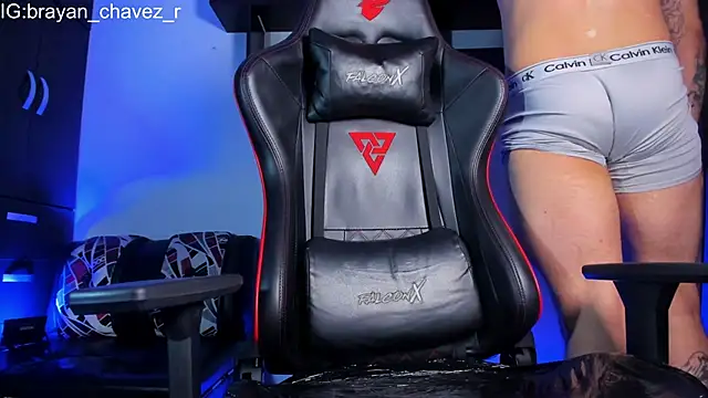 Snapshot of innsolemnia chatting on March 12, 2025, 6:40 am innsolemnia online show from March 12, 2025, 6:40 am