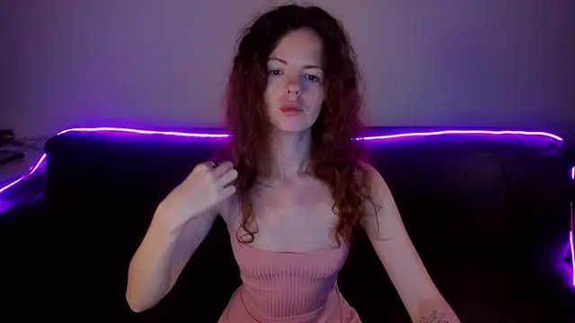 Snapshot of RubyAttwood chatting on April 19, 2026, 9:50 pm RubyAttwood online show from April 19, 2026, 9:50 pm