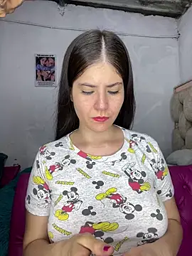 Snapshot of Hotnightsexxx chatting on December 10, 2024, 10:47 pm Hotnightsexxx online show from December 10, 2024, 10:47 pm