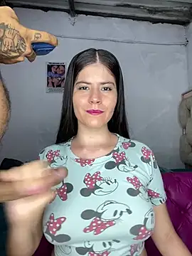 Snapshot of Hotnightsexxx chatting on January 3, 2025, 10:51 pm Hotnightsexxx online show from January 3, 2025, 10:51 pm