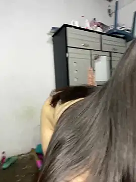 Snapshot of Hotnightsexxx chatting on January 4, 2025, 3:29 am Hotnightsexxx online show from January 4, 2025, 3:29 am