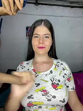 Snapshot of Hotnightsexxx chatting on January 18, 2025, 10:28 pm Hotnightsexxx online show from January 18, 2025, 10:28 pm