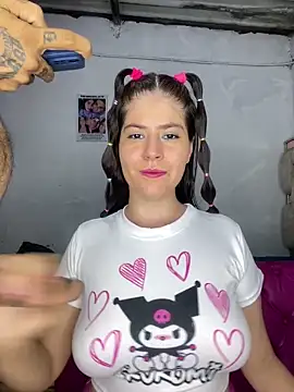 Snapshot of Hotnightsexxx chatting on January 28, 2025, 11:07 pm Hotnightsexxx online show from January 28, 2025, 11:07 pm