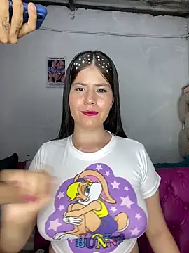 Snapshot of Hotnightsexxx chatting on February 12, 2025, 3:40 am Hotnightsexxx online show from February 12, 2025, 3:40 am