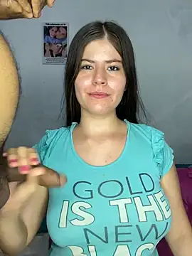 Snapshot of Hotnightsexxx chatting on February 15, 2025, 3:52 am Hotnightsexxx online show from February 15, 2025, 3:52 am