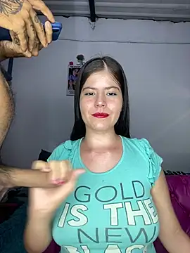 Snapshot of Hotnightsexxx chatting on March 5, 2025, 3:40 am Hotnightsexxx online show from March 5, 2025, 3:40 am