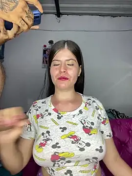 Snapshot of Hotnightsexxx chatting on March 7, 2025, 3:29 am Hotnightsexxx online show from March 7, 2025, 3:29 am