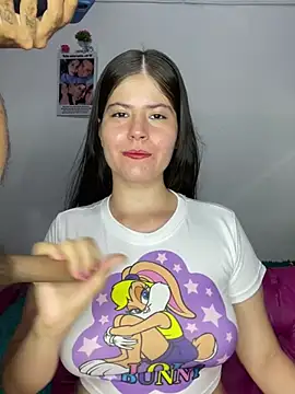 Snapshot of Hotnightsexxx chatting on March 10, 2025, 11:49 pm Hotnightsexxx online show from March 10, 2025, 11:49 pm