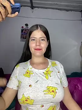 Snapshot of Hotnightsexxx chatting on March 18, 2025, 4:04 am Hotnightsexxx online show from March 18, 2025, 4:04 am