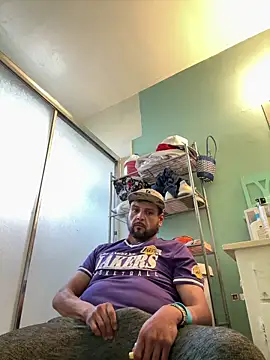 MrDickUdown24 7 online show from February 12, 2025, 7:35 pm