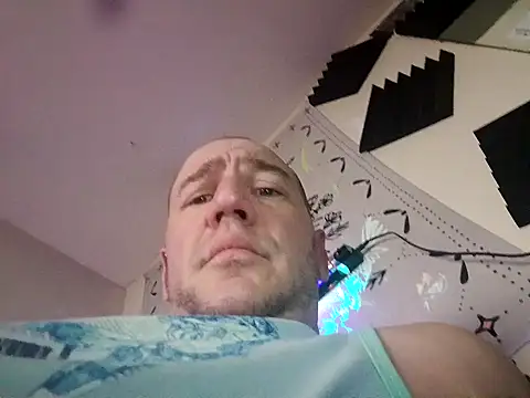 Snapshot of Ajhustler1@xh chatting on October 2, 2025, 2:18 am Ajhustler1xh online show from October 2, 2025, 2:18 am