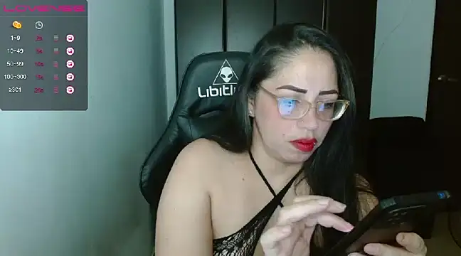 Snapshot of natashasmithe chatting on December 10, 2024, 7:32 pm natashasmithe online show from December 10, 2024, 7:32 pm