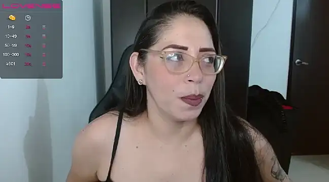 Snapshot of natashasmithe chatting on December 15, 2024, 9:53 pm natashasmithe online show from December 15, 2024, 9:53 pm