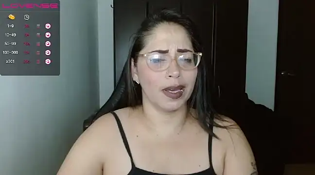 Snapshot of natashasmithe chatting on January 17, 2025, 4:06 am natashasmithe online show from January 17, 2025, 4:06 am