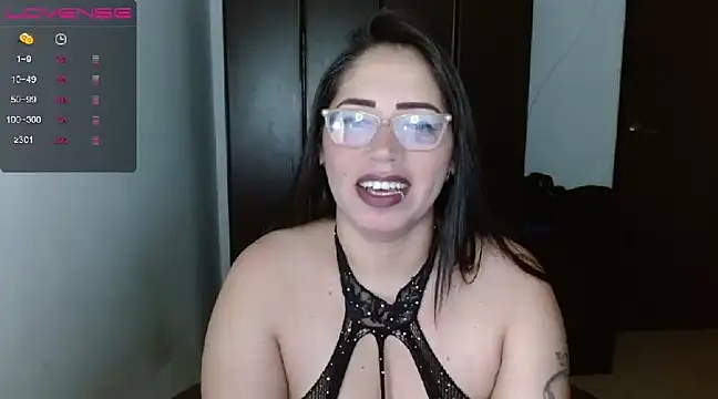 Snapshot of natashasmithe chatting on February 3, 2025, 12:03 pm natashasmithe online show from February 3, 2025, 12:03 pm